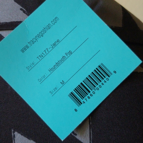 Tracy Negoshian Wrap Dress - Picture 6 of 8